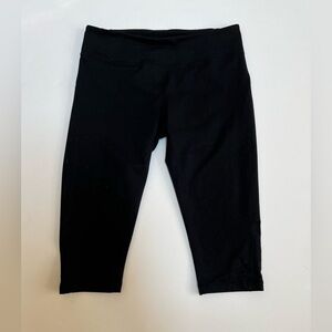 Zella black cropped leggings size Medium